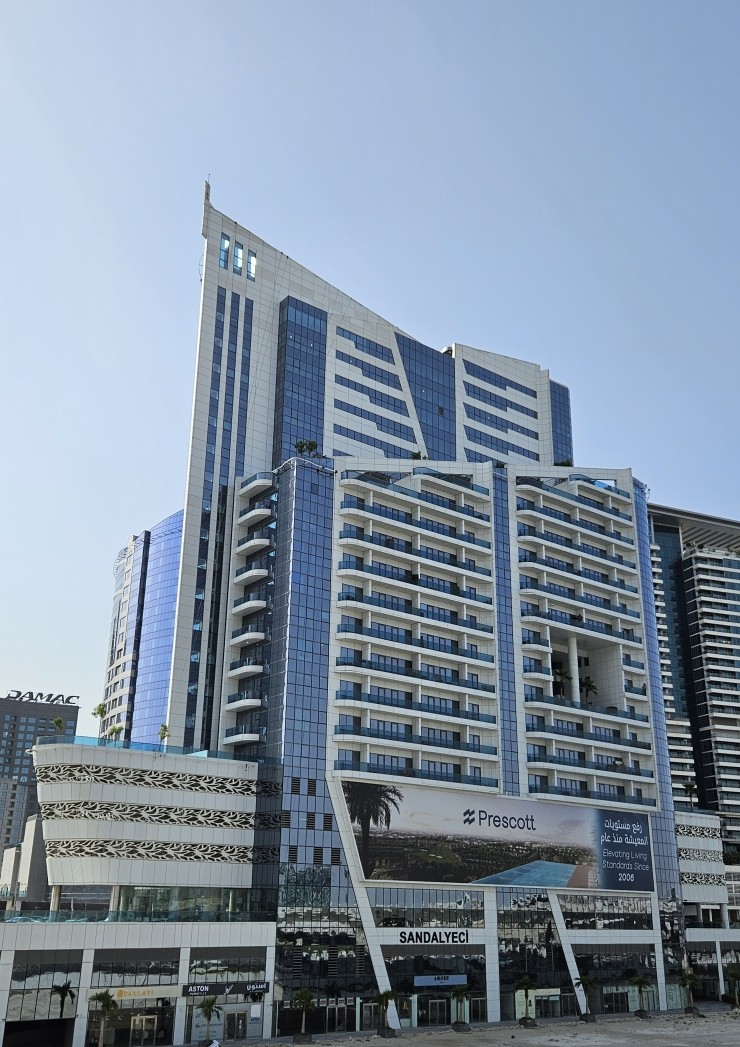 The Bay – Luxury Apartments